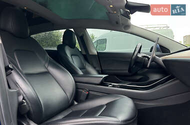 Седан Tesla Model 3 2019 в 
