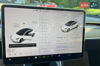 Седан Tesla Model 3 2018 в 
