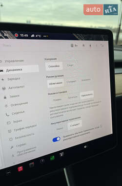 Седан Tesla Model 3 2018 в 