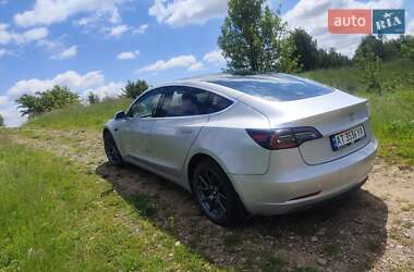 Седан Tesla Model 3 2018 в 