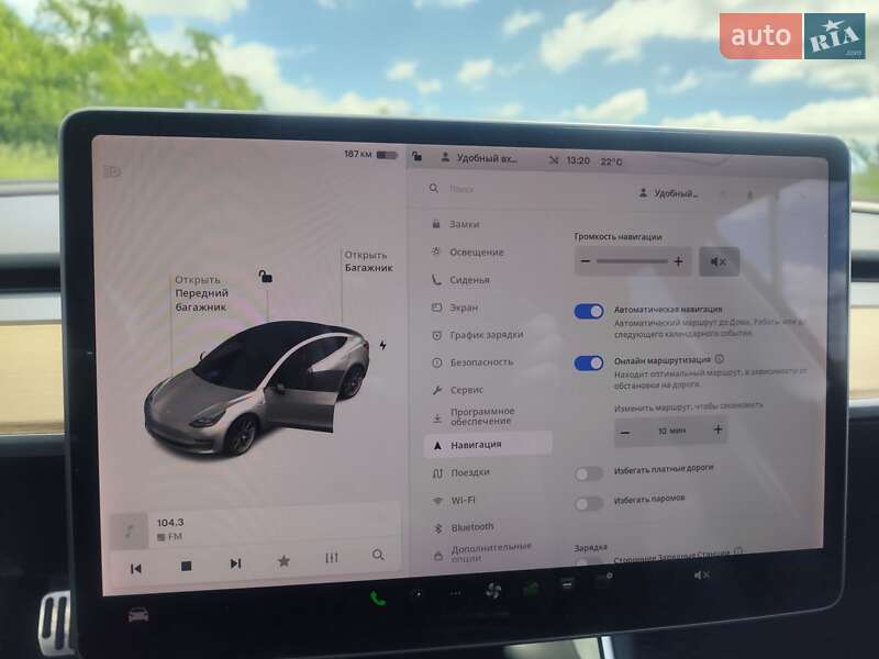 Седан Tesla Model 3 2018 в Івано-Франківську