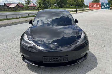 Седан Tesla Model 3 2022 в Тернополе