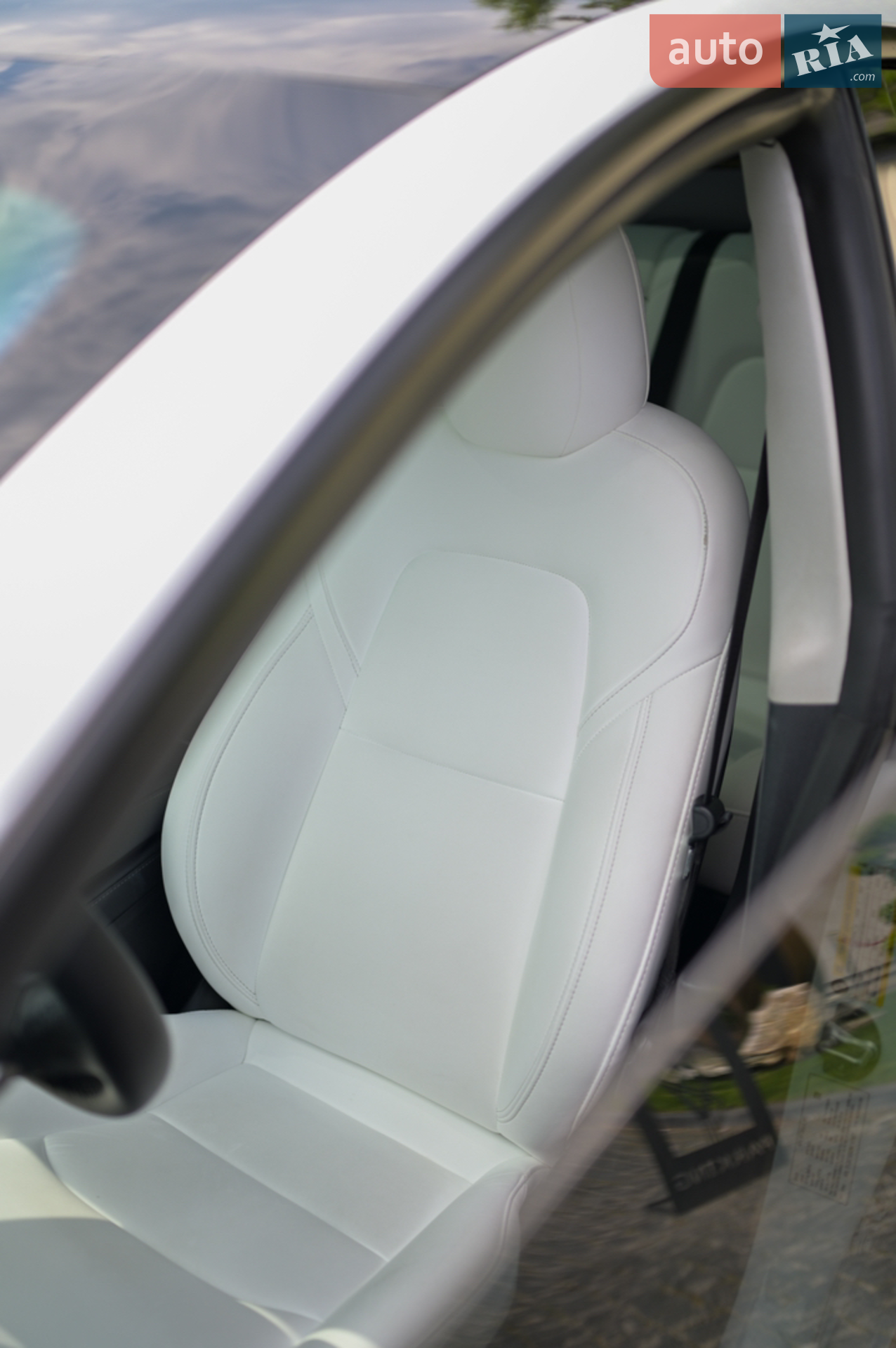 2022 Tesla Model 3 - мініатюра 13