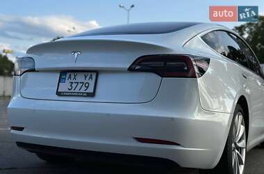 Седан Tesla Model 3 2018 в 
