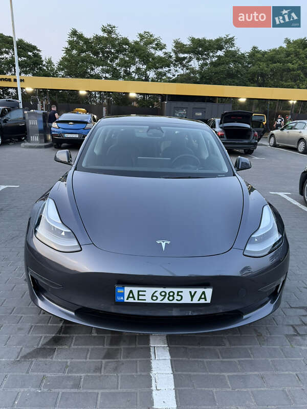 Седан Tesla Model 3 2023 в Днепре фото 10 Седан Tesla Model 3 2023 в Днепре