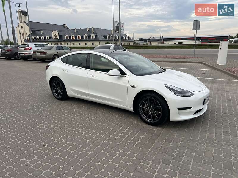 Седан Tesla Model 3 2019 в Солонке фото 5 Седан Tesla Model 3 2019 в Солонке