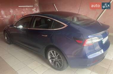 Седан Tesla Model 3 2017 в Харкові