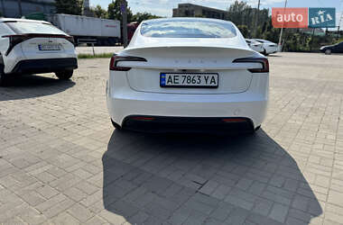 Седан Tesla Model 3 2024 в Днепре