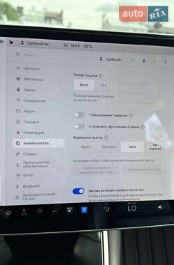 Седан Tesla Model 3 2018 в 
