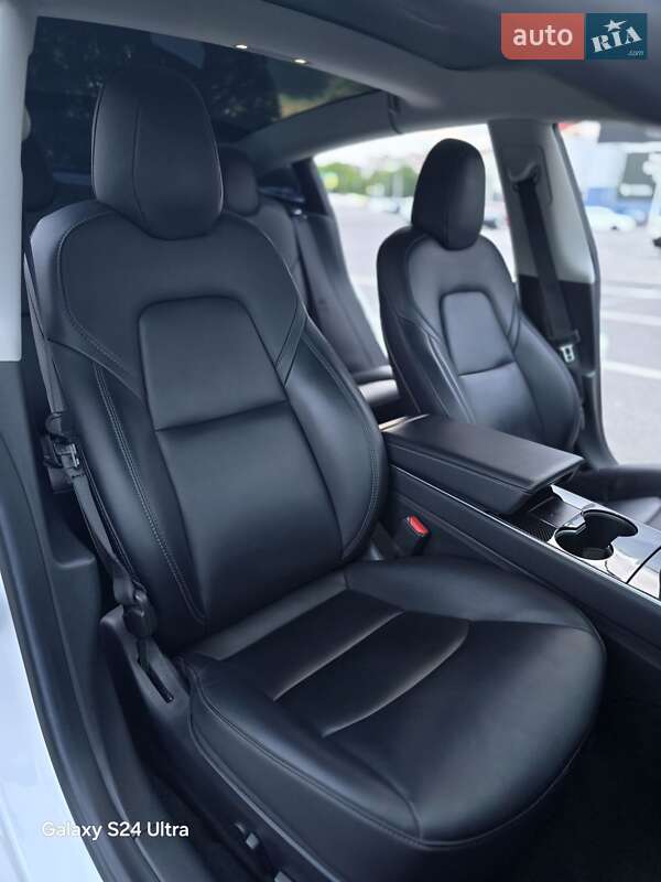 Седан Tesla Model 3 2019 в Дніпрі фото 15 Седан Tesla Model 3 2019 в Дніпрі