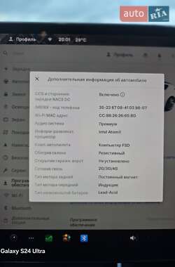 Седан Tesla Model 3 2019 в 