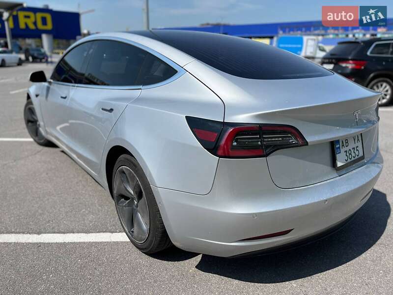 Седан Tesla Model 3 2018 в Виннице фото 9 Седан Tesla Model 3 2018 в Виннице