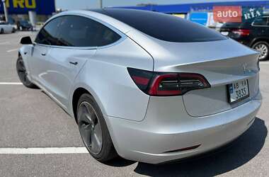 Седан Tesla Model 3 2018 в 