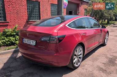Седан Tesla Model 3 2018 в 