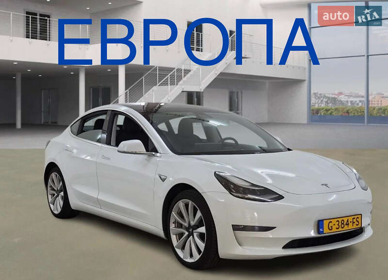 Седан Tesla Model 3 2019 в 