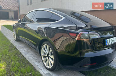 Седан Tesla Model 3 2018 в 