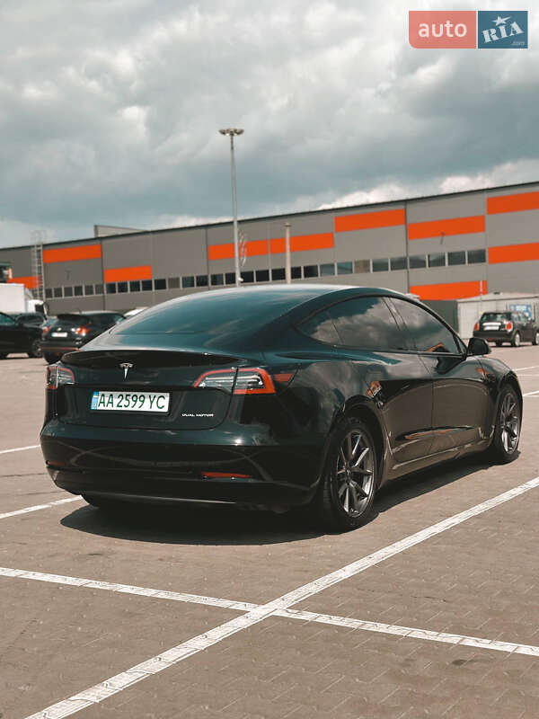 Седан Tesla Model 3 2021 в Киеве фото 9 Седан Tesla Model 3 2021 в Киеве