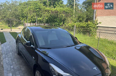 Седан Tesla Model 3 2018 в 