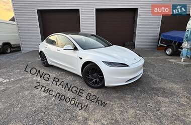 Седан Tesla Model 3 2024 в Сарнах
