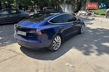 Седан Tesla Model 3 2018 в 