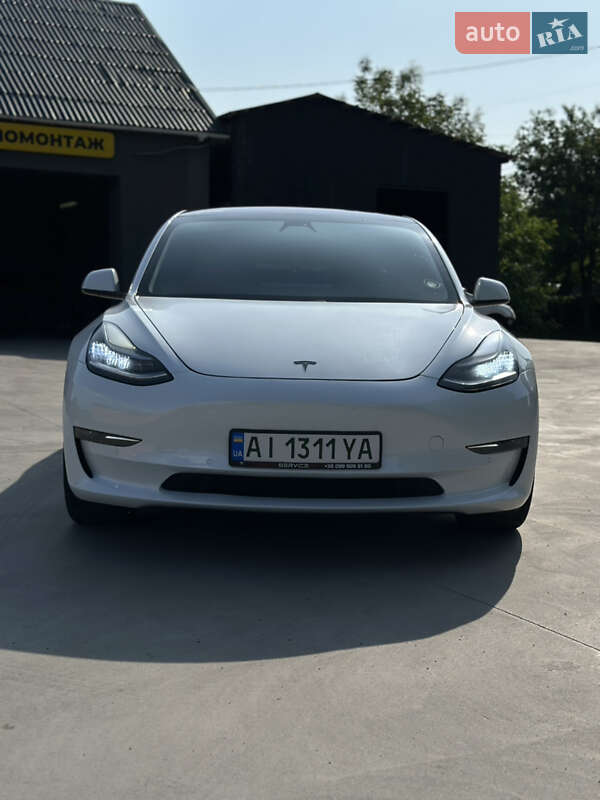 Седан Tesla Model 3 2018 в Белой Церкви