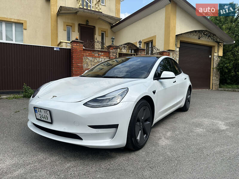 Седан Tesla Model 3 2023 в Киеве фото 7 Седан Tesla Model 3 2023 в Киеве