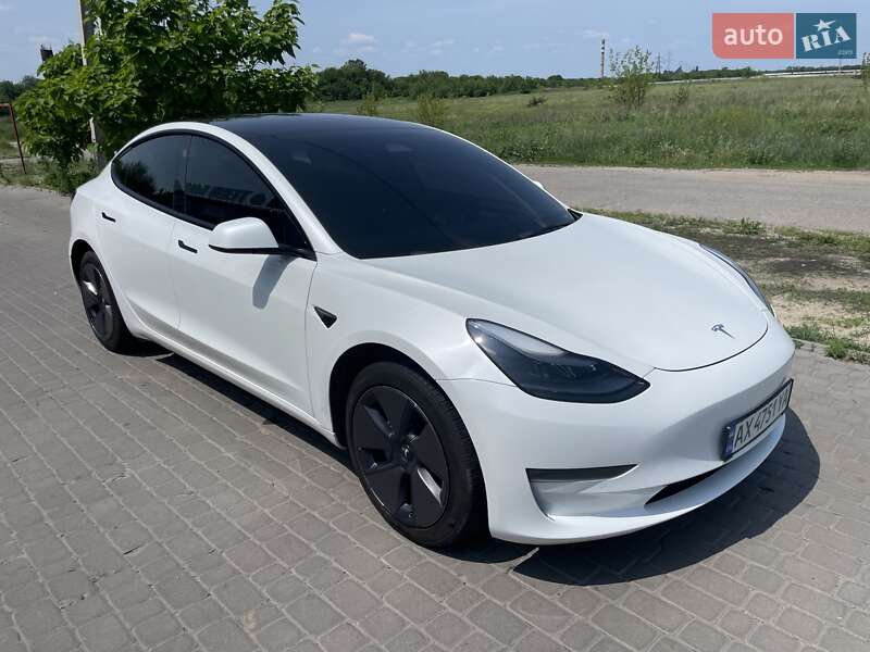 Седан Tesla Model 3 2022 в Харькове