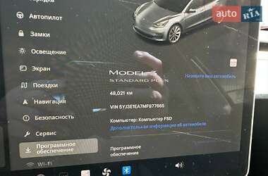 Седан Tesla Model 3 2021 в Луцке