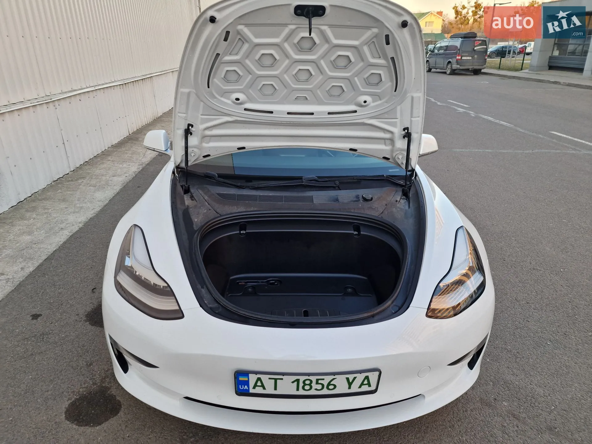 2020 Tesla Model 3 - мініатюра 27