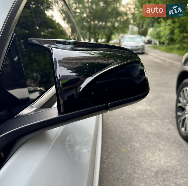 Седан Tesla Model 3 2021 в Киеве фото 32 Седан Tesla Model 3 2021 в Киеве