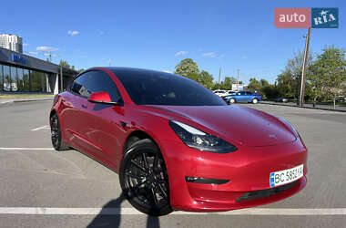 Седан Tesla Model 3 2018 в 
