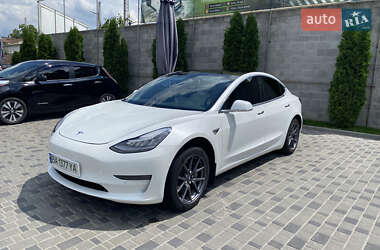 Седан Tesla Model 3 2020 в Кропивницькому