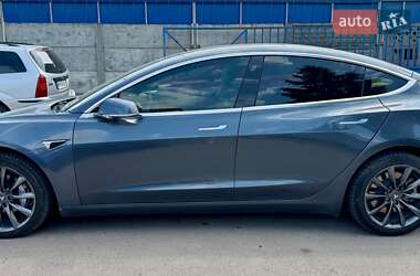 Седан Tesla Model 3 2018 в 