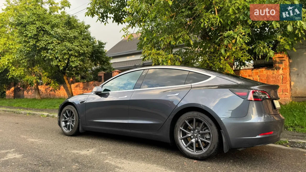 2018 Tesla Model 3 - мініатюра 18