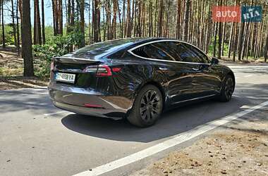 Седан Tesla Model 3 2018 в 
