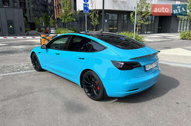 Седан Tesla Model 3 2019 в 