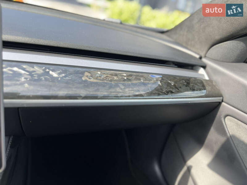 Седан Tesla Model 3 2019 в Києві