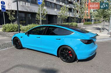 Седан Tesla Model 3 2019 в 
