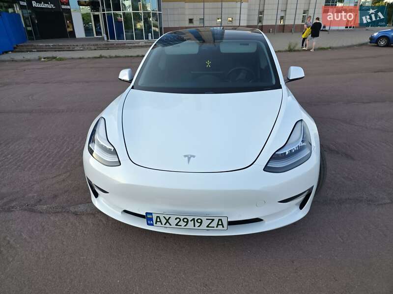 Седан Tesla Model 3 2019 в Харькове фото 14 Седан Tesla Model 3 2019 в Харькове