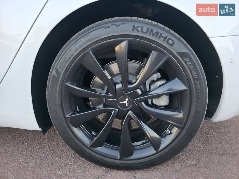 Седан Tesla Model 3 2019 в Харькове фото 20 Седан Tesla Model 3 2019 в Харькове