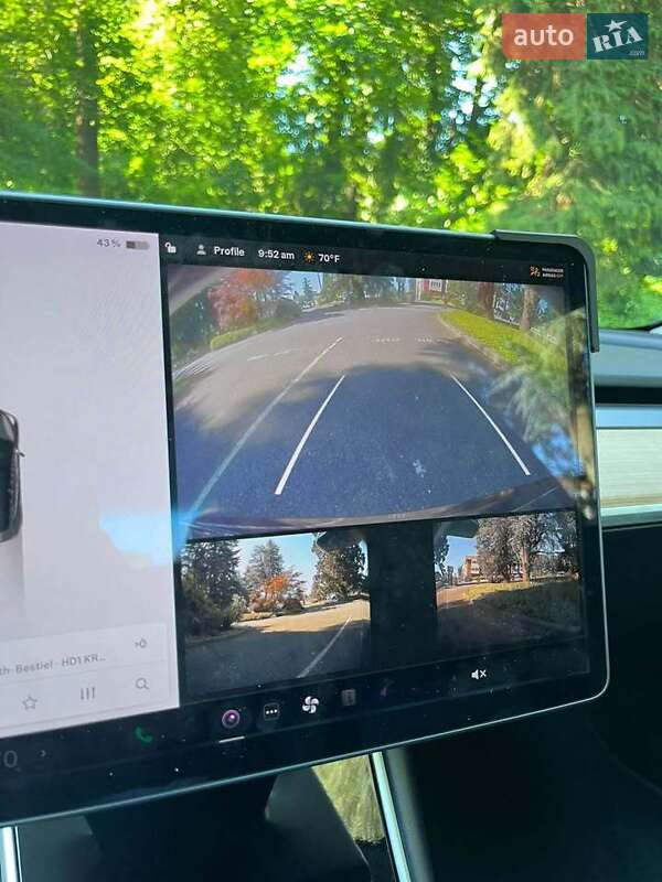 Седан Tesla Model 3 2018 в Луцьку