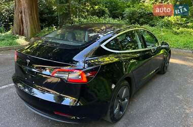 Седан Tesla Model 3 2018 в 