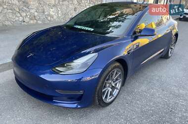 Седан Tesla Model 3 2022 в Харькове
