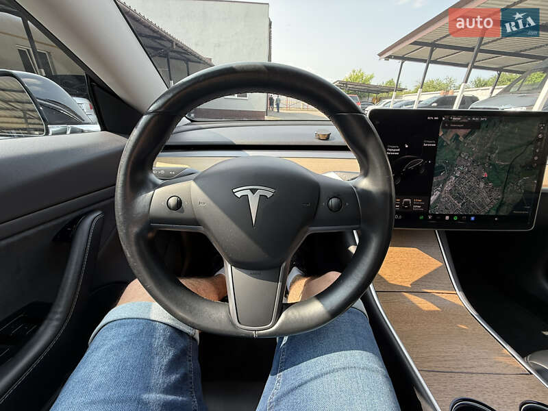 Седан Tesla Model 3 2019 в Шептицькому фото 33 Седан Tesla Model 3 2019 в Шептицькому