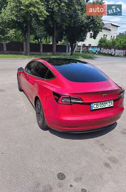 Седан Tesla Model 3 2019 в Чернигове