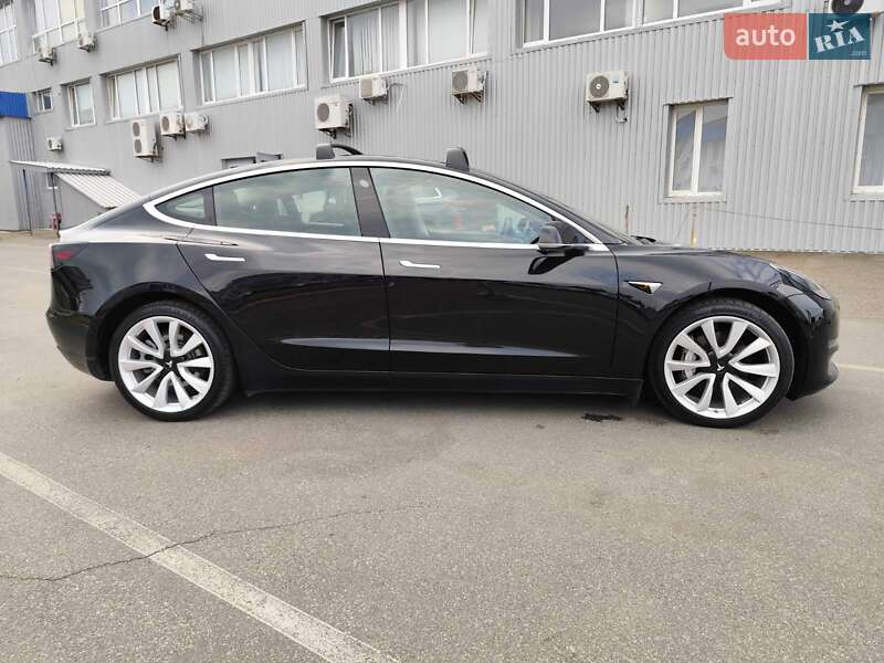 Седан Tesla Model 3 2019 в Києві фото 6 Седан Tesla Model 3 2019 в Києві