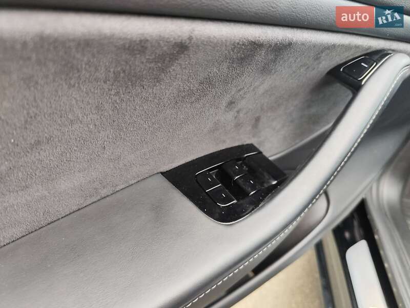 Седан Tesla Model 3 2019 в Києві фото 30 Седан Tesla Model 3 2019 в Києві