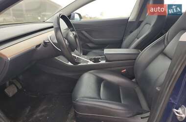 Седан Tesla Model 3 2018 в 