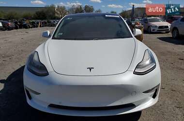 Седан Tesla Model 3 2018 в 