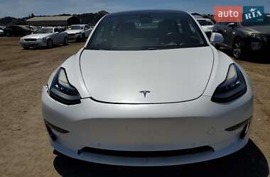 Седан Tesla Model 3 2018 в 